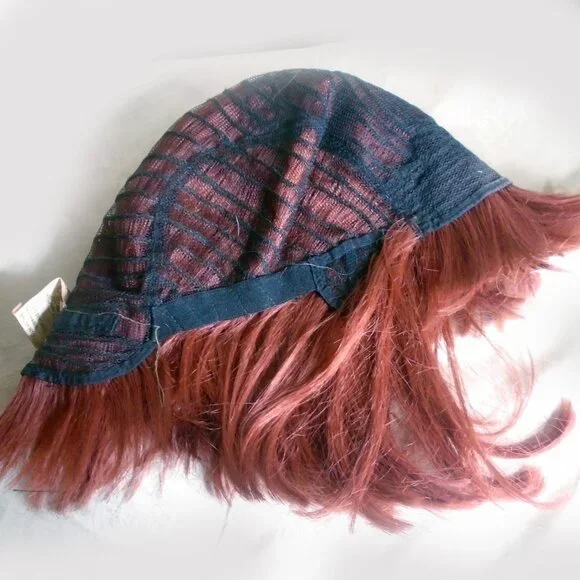 Red Hair Wig, Classic Bob for 50s Looks and 60s 70s 80s etc Styles - Picture 6 of 15